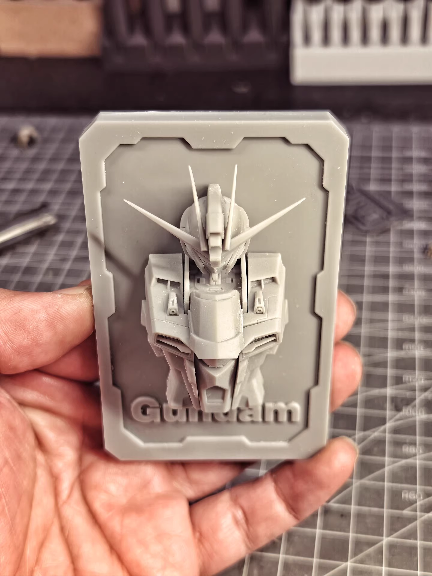 [3D printed parts] Rising Freedom Gundam Card Bust refrigerator magnet Decorative Card Bust