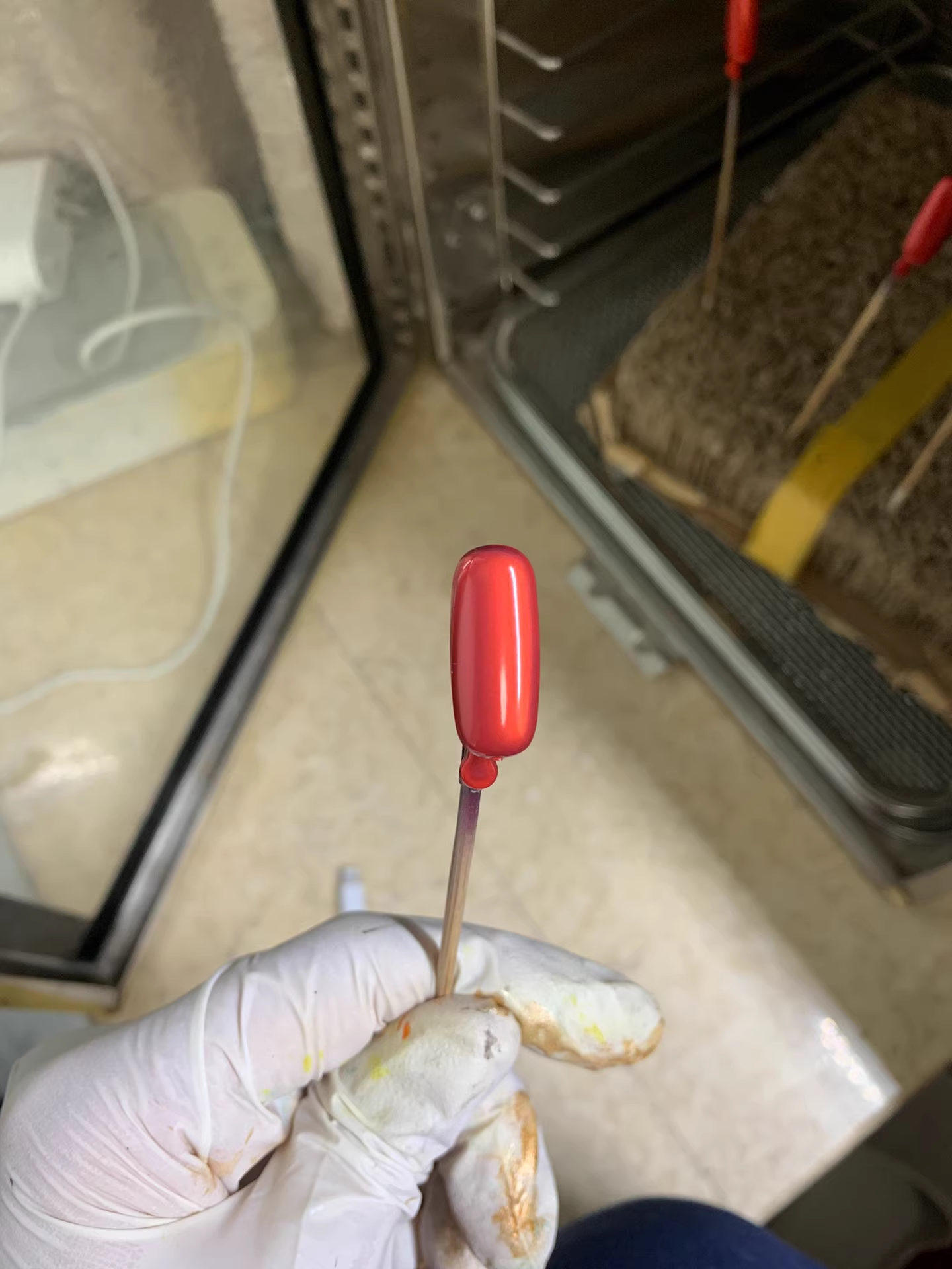 [Paint Oil-based] Color-shifting paint