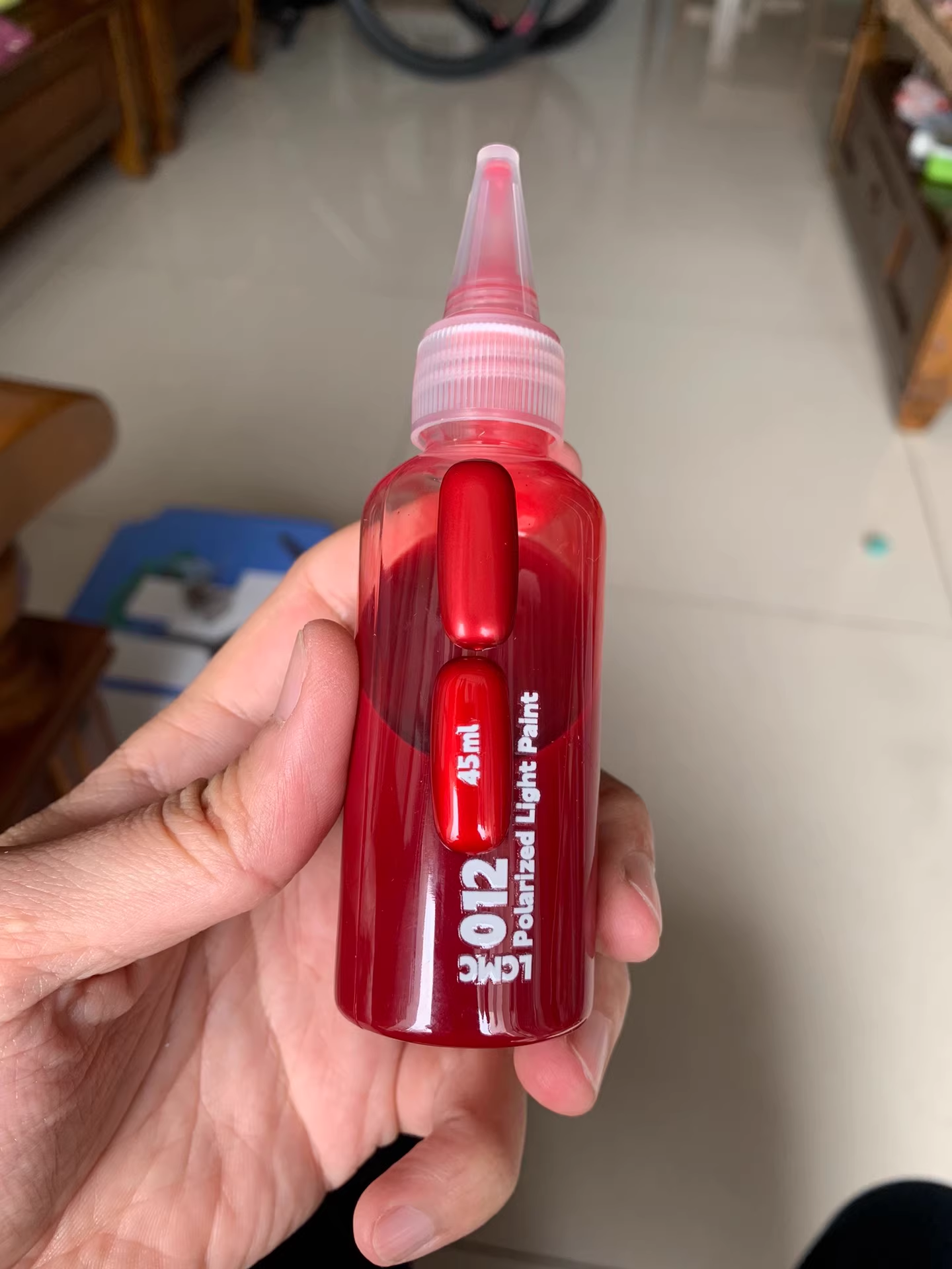 [Paint Oil-based] Color-shifting paint