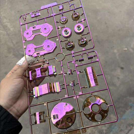 [Custom Electroplating] LEIEN MODEL PSYCHO ZAKU Ver.Ka 1/100 MG HIGH MOBILITY TYPE ZAKU II MS-06R THUNDERBOLT Ver Transparent Color (Electroplated Iridescent clear red color scheme) Model Kits