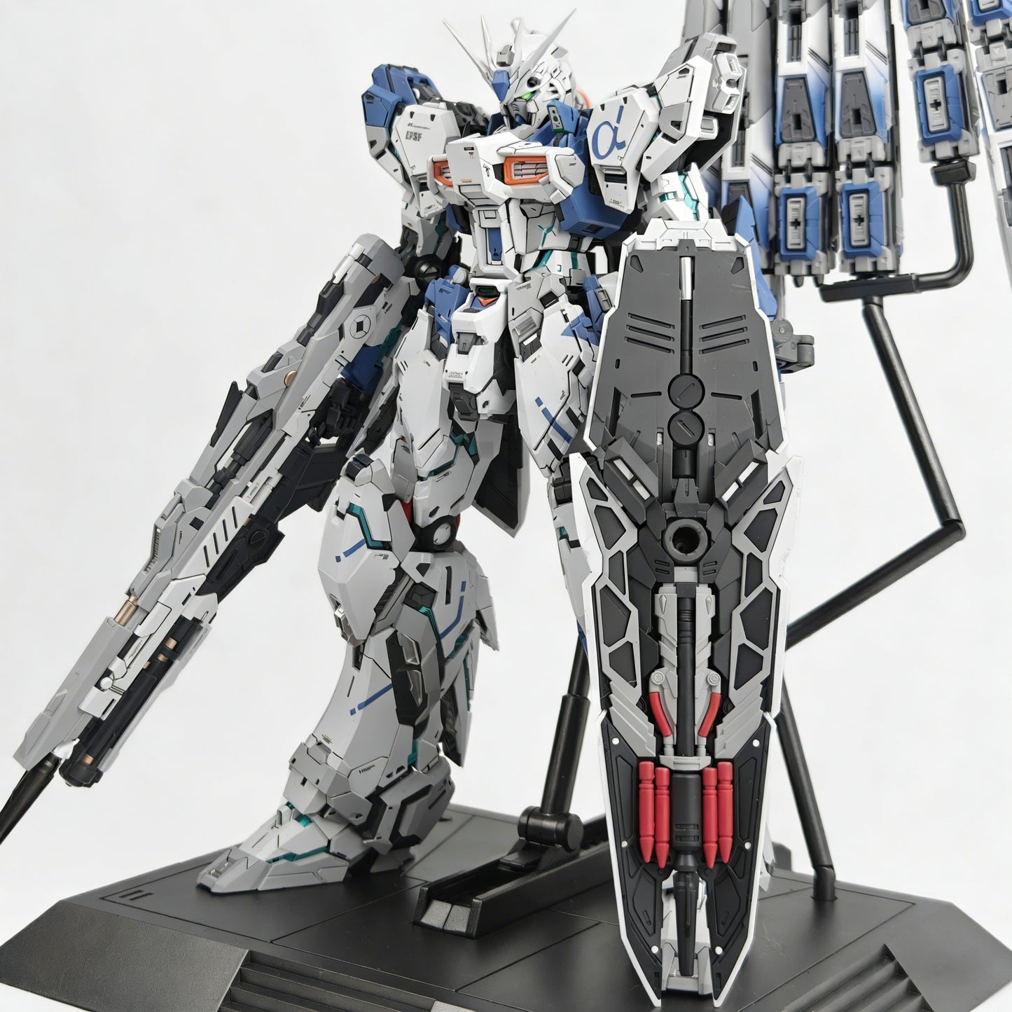 [Color customization] Farmer Creation 1/100 GK Style Nu (Asymmetric color scheme) Model Kit