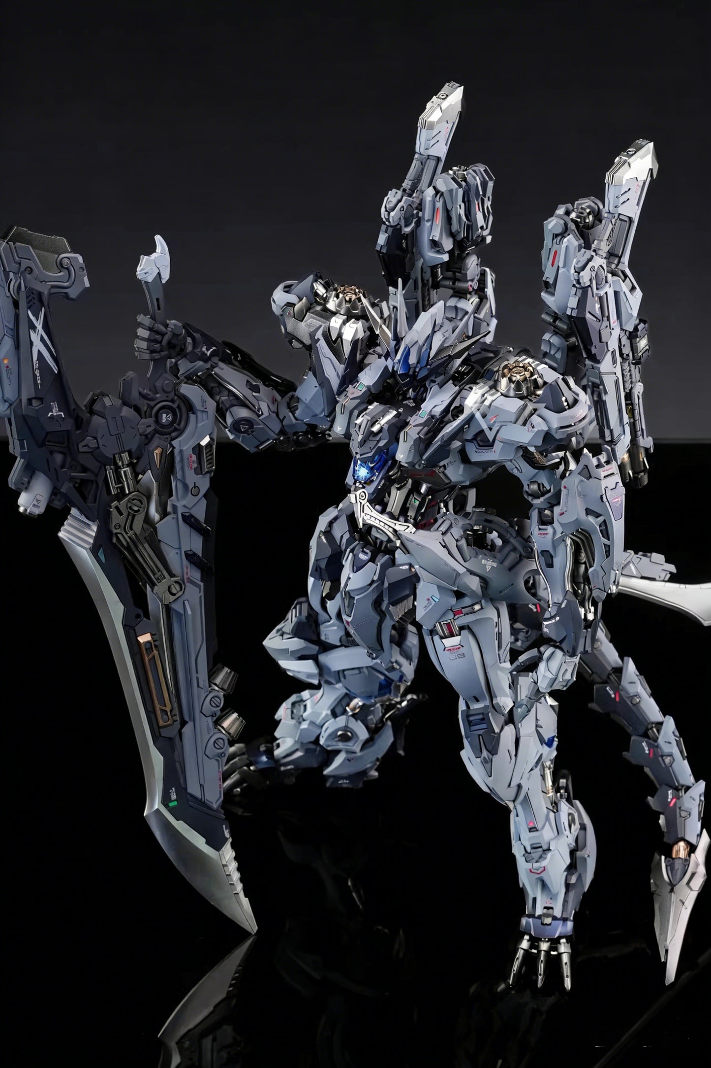 [Color customization] Infinity Nova RMD Fenrir 1/72 Scale (Gray color scheme) Model Kit