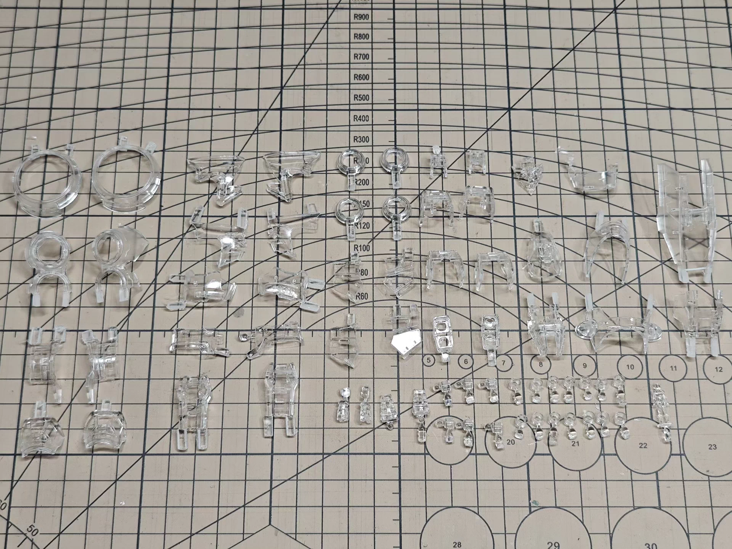 [Transparent parts]Axis Model Works (Solomon) 1/100 scale Osiris Aerial Dominator（External armor transparent parts）