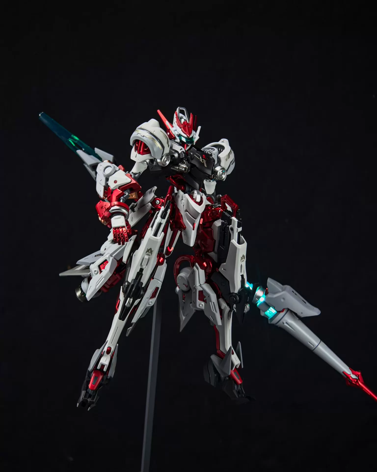 [Custom Painting] Daiblos Core CZ-011B Colada (Red White 1 Color Scheme) model kit