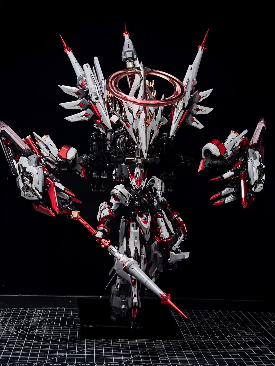 [Custom Painting] Daiblos Core CZ-011B Colada (Red White 1 Color Scheme) model kit