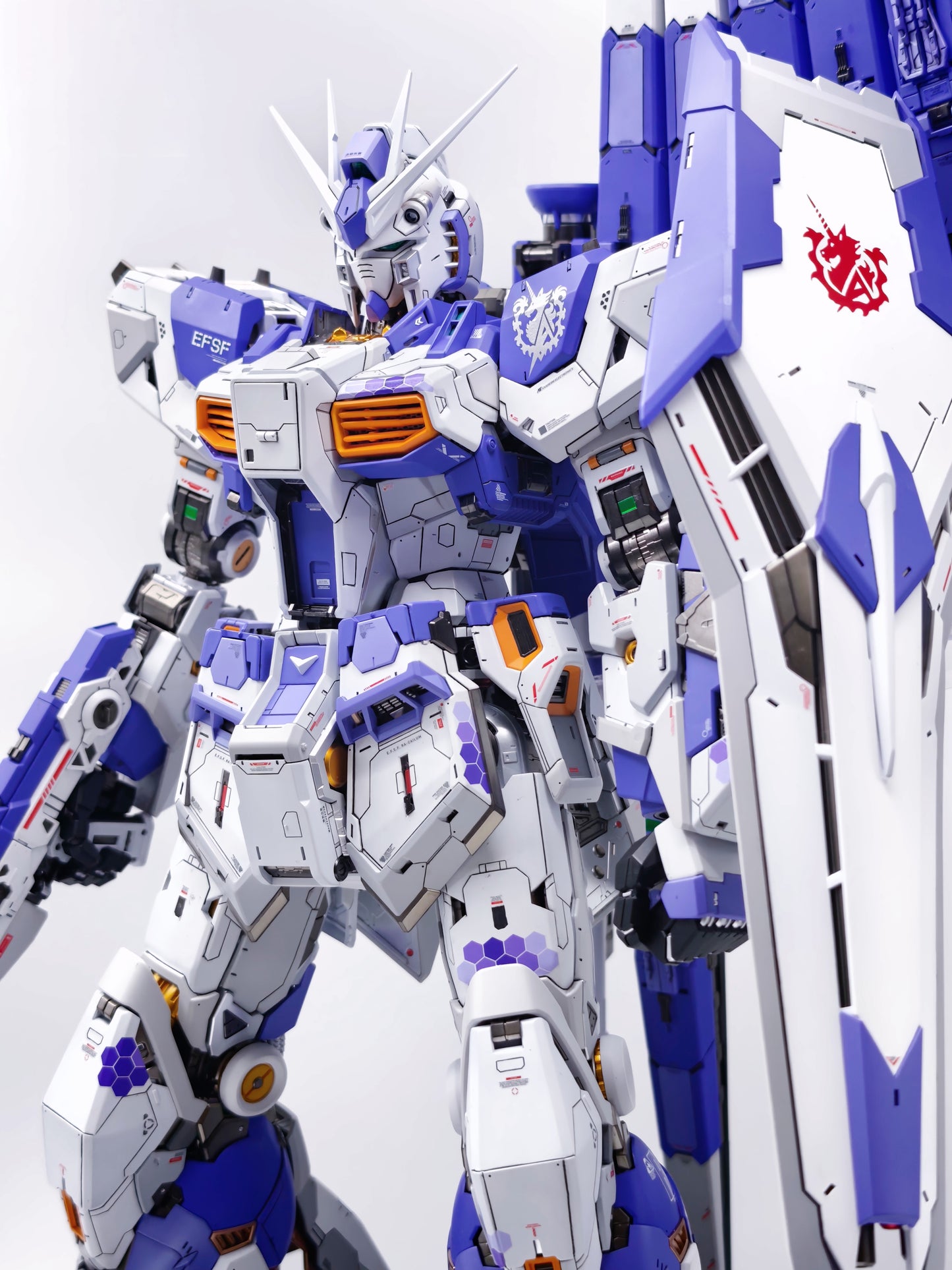 [Color customization]  PG Unleashed 1/60 Nu Gundam+resin enhanced conversion parts (HI-V color scheme) model kit