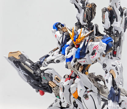 [Color customization] Infinity Nova RMD Fenrir 1/72 Scale (Barbatos color scheme) Model Kit