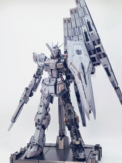 [Custom Painting]  PG Unleashed 1/60 Nu Gundam+resin enhanced conversion parts (Fragment Color Scheme) model kit