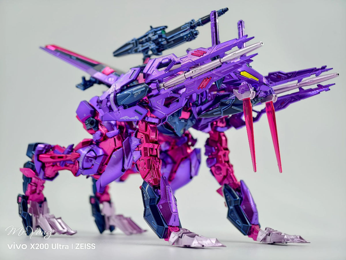 [Custom Electroplating] Bandai MG 1/100 Scale Gundam Astray Mirage Frame (Original Color Electroplated) Model Kit