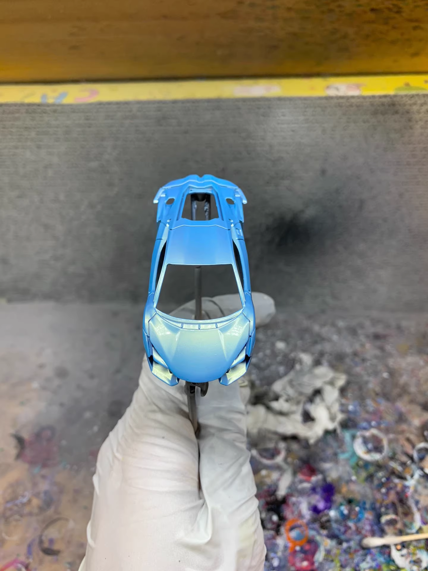 [Paint Oil-based] Color-shifting paint