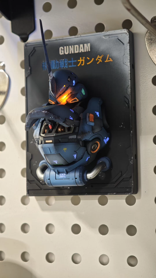 [Color customization] Kampfer Card Bust refrigerator magnet (Vertica Versions) Painted