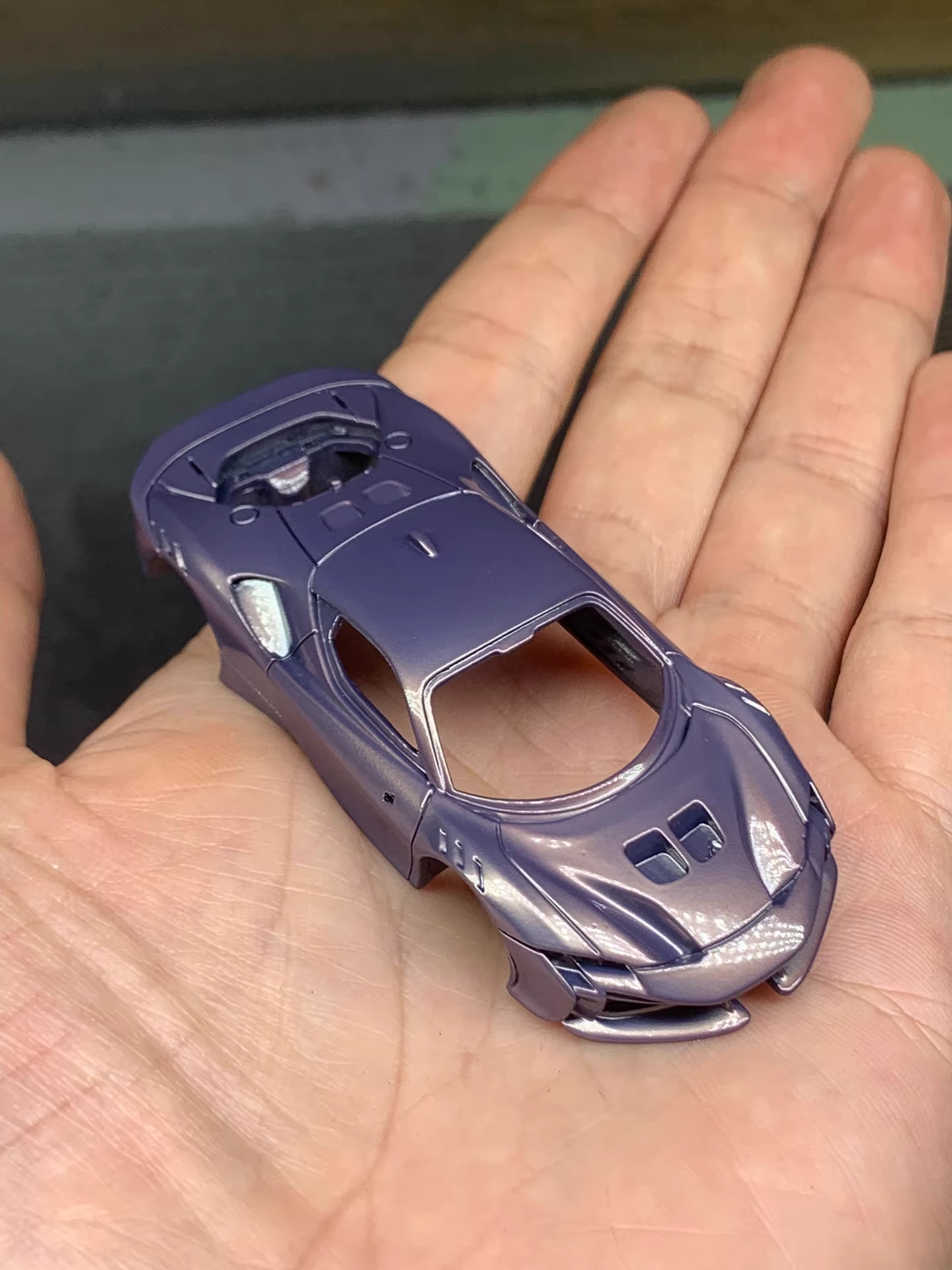 [Paint Oil-based] Color-shifting paint