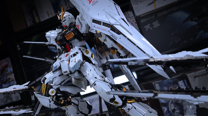 [Color customization] PG Unleashed 1/60 Nu Gundam (Titanium Electroplated color scheme) Model Kit