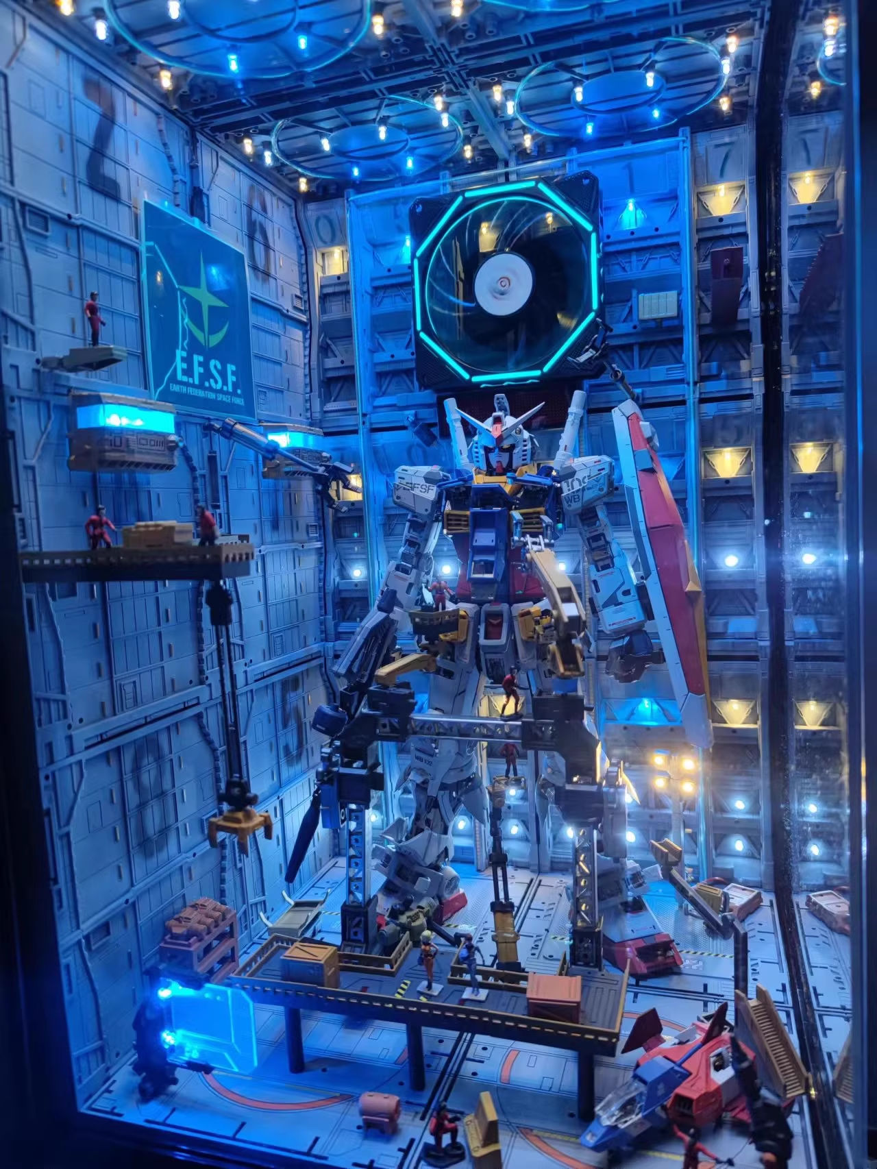 [Color customization] Base Scene Series Hangar Display Case for Gundam