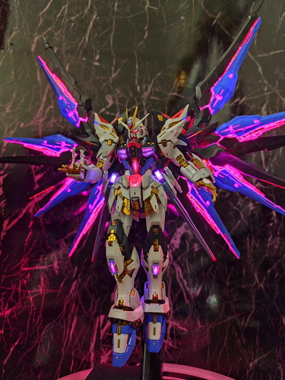 [Light/Color customization]Bandai/CHIMELONG 1/100 MGEX Strike Freedom Gundam Model Kit (Original color/Black Version) Light-up Assembled Version