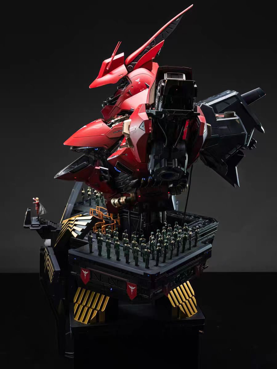 [Pre-Order] 1/18 Scale Electrically Controlled Sazabi Bust