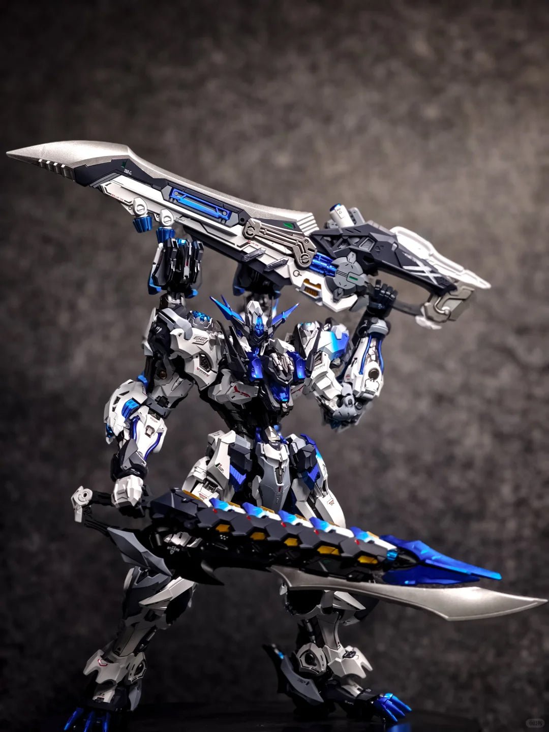 [Color customization] Infinity Nova RMD Fenrir 1/72 Scale (Glacier Blue Color Scheme) Model Kit