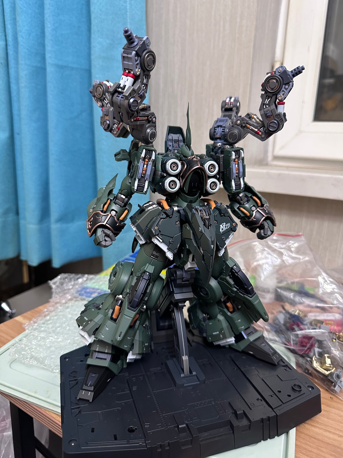 [Painted Kit] PRE-ORDER Painted Top Devise 1/100 Osiris Aerial Dominator ver.Enhanced Conversion Kit
