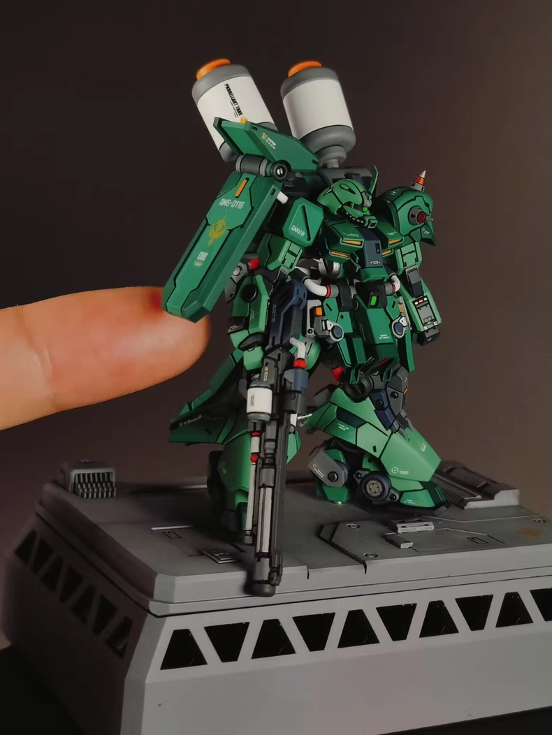 [Artifact Painted] ZakuⅢ painted(Red/Green) -airlift