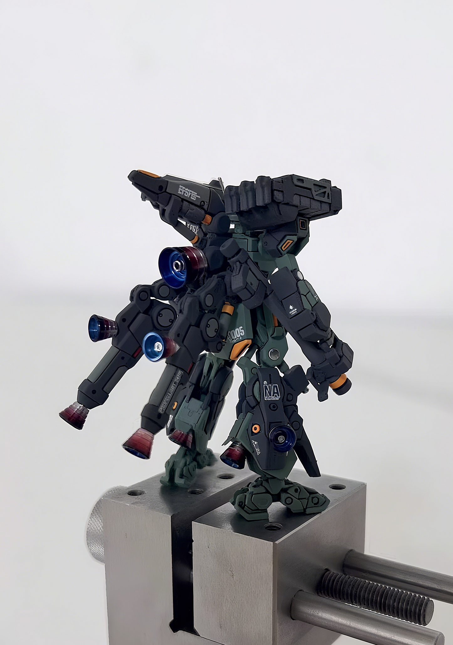 [Artifact Painted] Stark Jegan artifact painted (dark/light green)-airlift