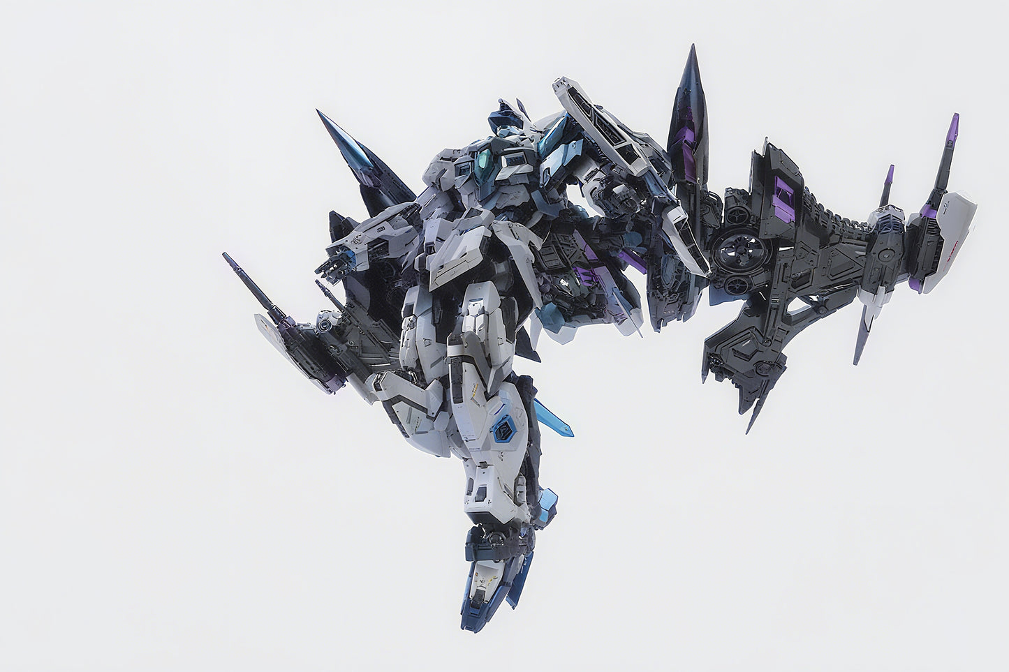 [Color customization]IN ERA+ 1/100 RMD Series Thunderbolt Manta Ray Equipment Version（ Starry sky color scheme）Model Kit