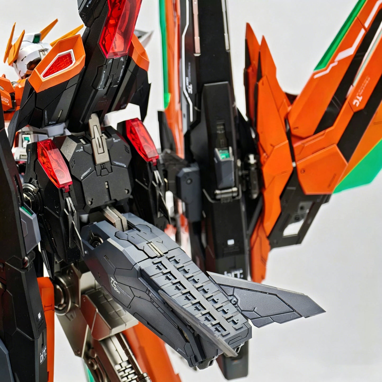 [Color customization] Frame Series TC-004 Star Abyss (Shading color scheme) 1/100 Scale Model Kit