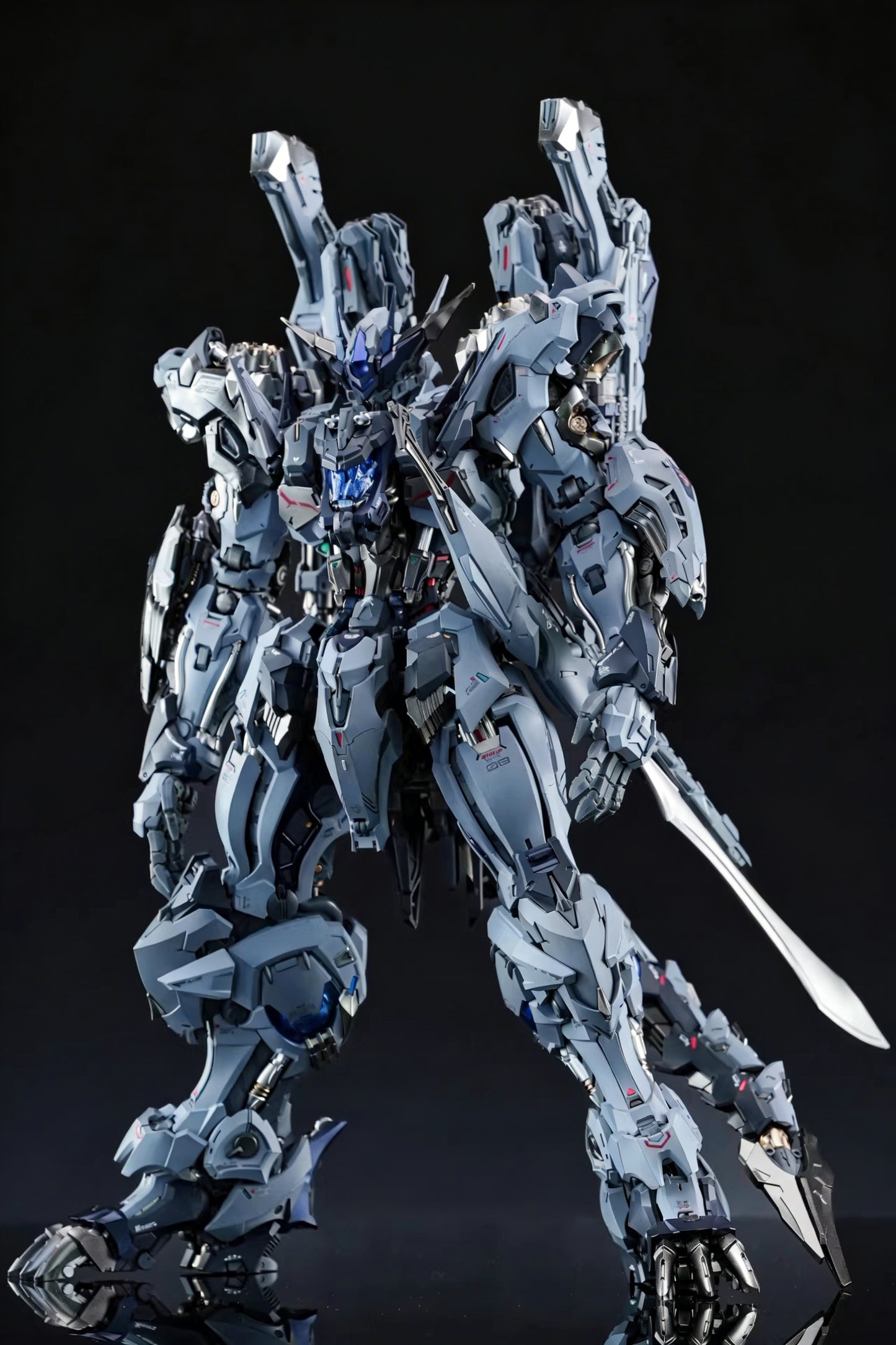 [Color customization] Infinity Nova RMD Fenrir 1/72 Scale (Gray color scheme) Model Kit