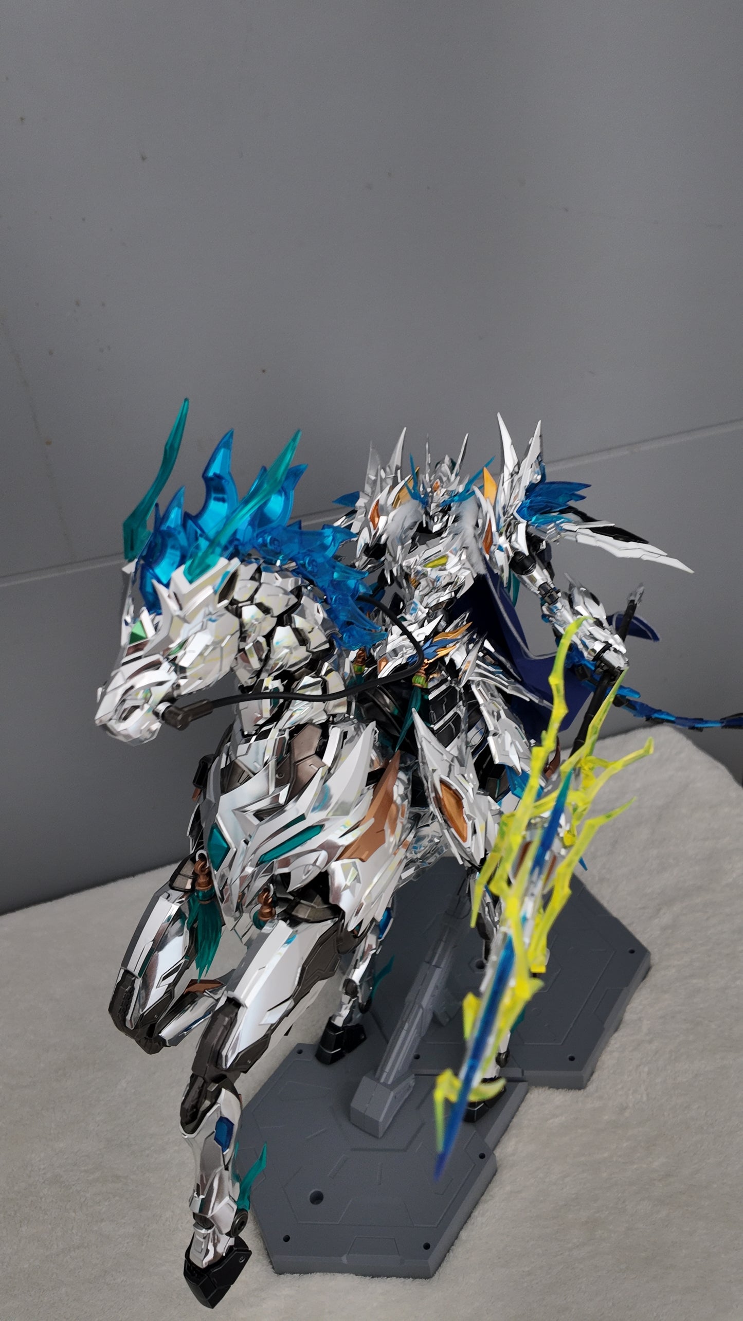 [Color customization] Motor Nuclear Zhao Yun & White Dragon Horse(Electroplated color scheme) Model Kit