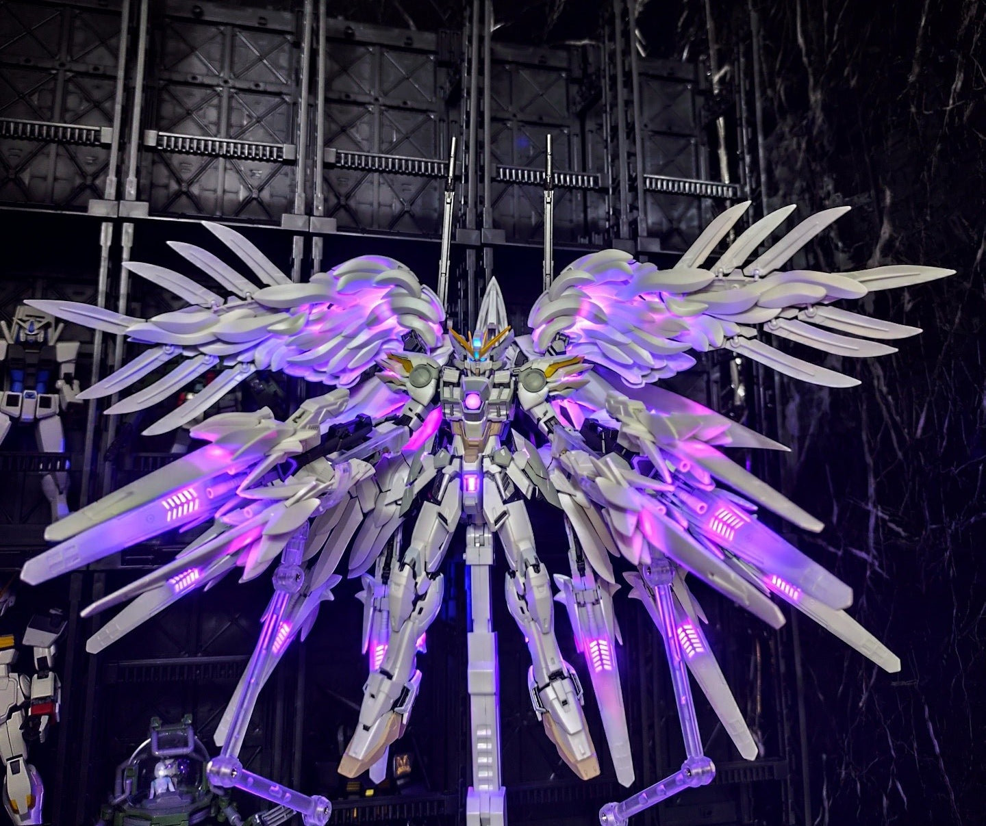 [Light/Color customization]Daban 1/100 8827 Fix MG XXXG-00YSW Wing Gundam Snow White Prelude Model Kit Light-up Assembled Version