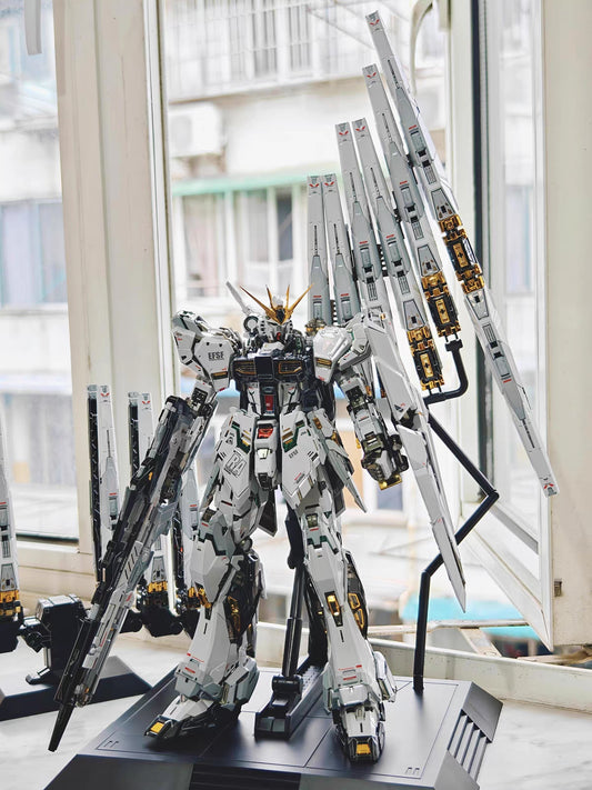 [Color customization]Farmer Creation 1/100 GK Style Nu (Electroplated original/red color scheme) Model Kit