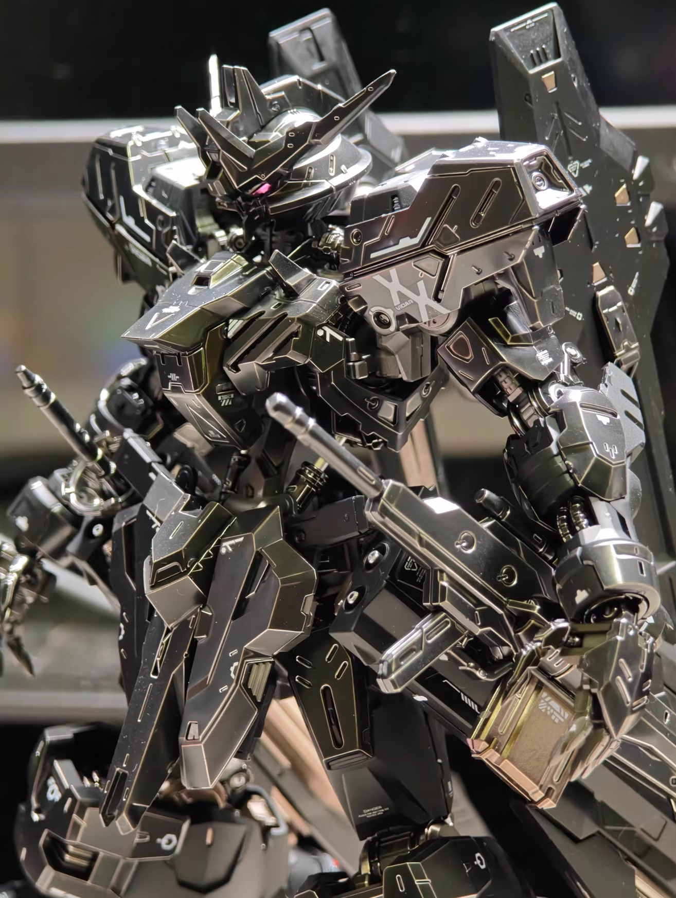 [Color customization] MG 1/100 ASW-G-XX Gundam Vidar (Titanium White/Black Electroplated color scheme) Model Kit