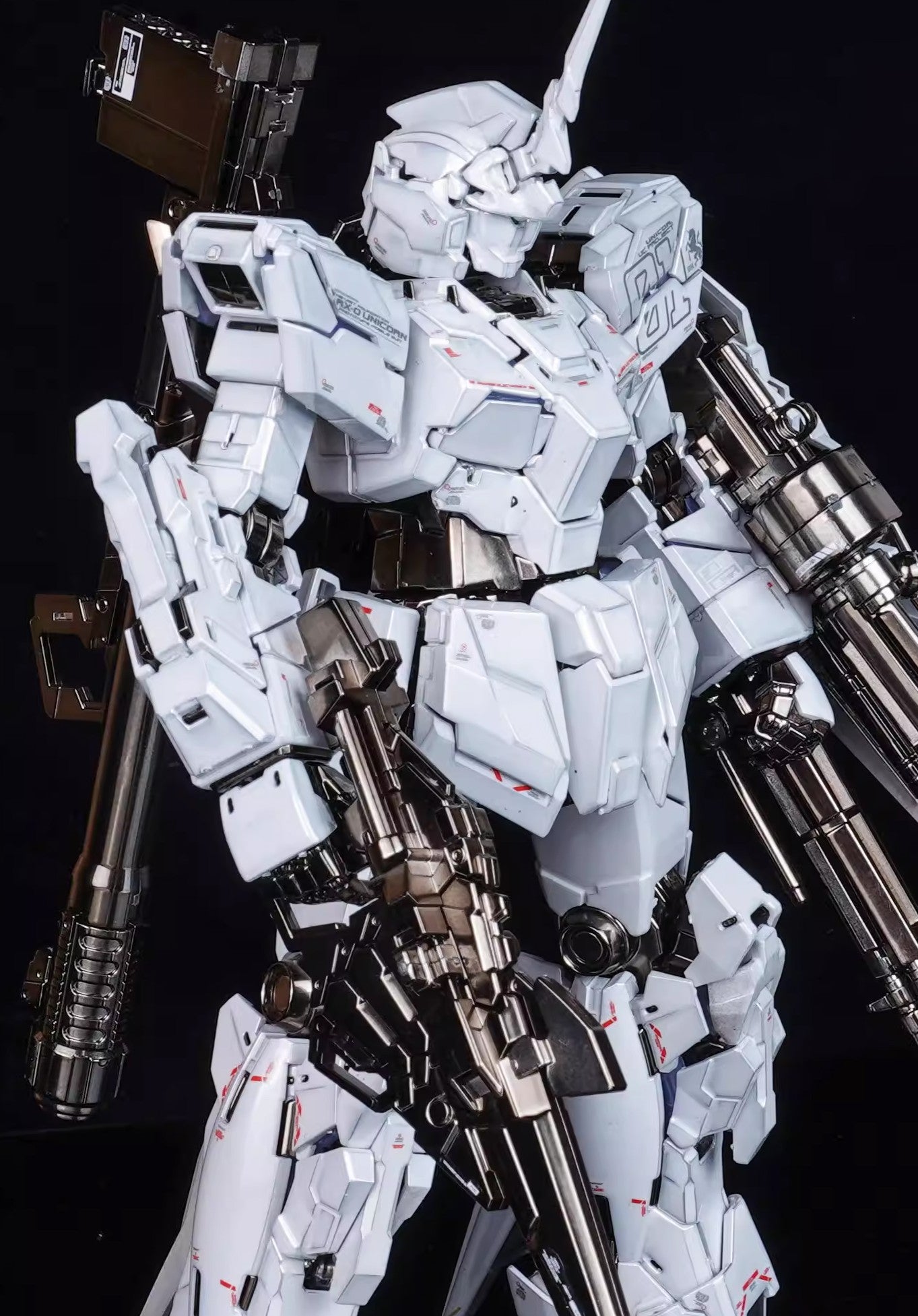 [Custom Electroplating] MGEX Unicorn Ver.Ka 1/100 RX-0 Assembly (Titanium electroplated white color scheme) Model Kit