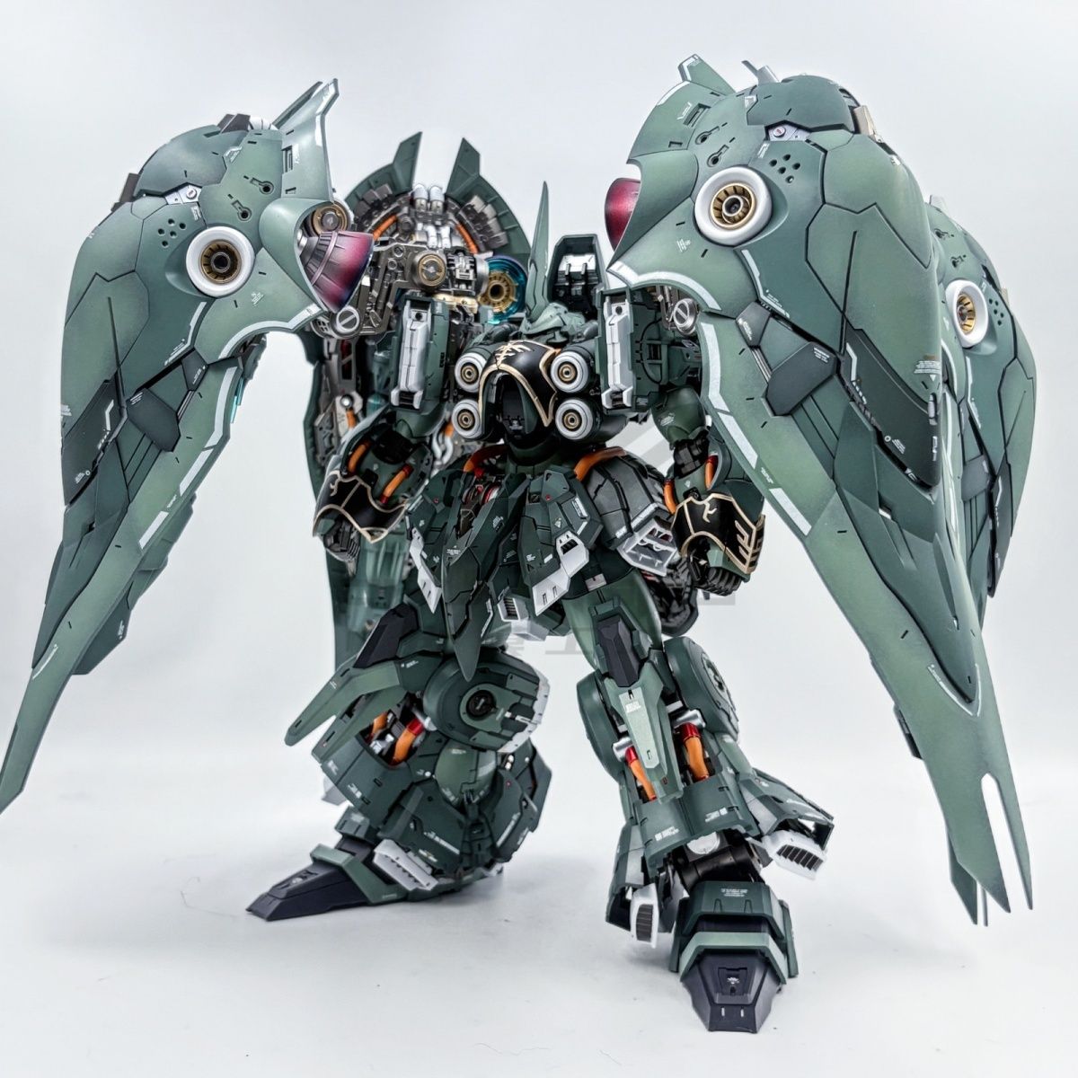 [Color customization]Axis Model Works (Solomon) 1/100 scale Osiris Aerial Dominator（Shadow painted color scheme）Model Kit