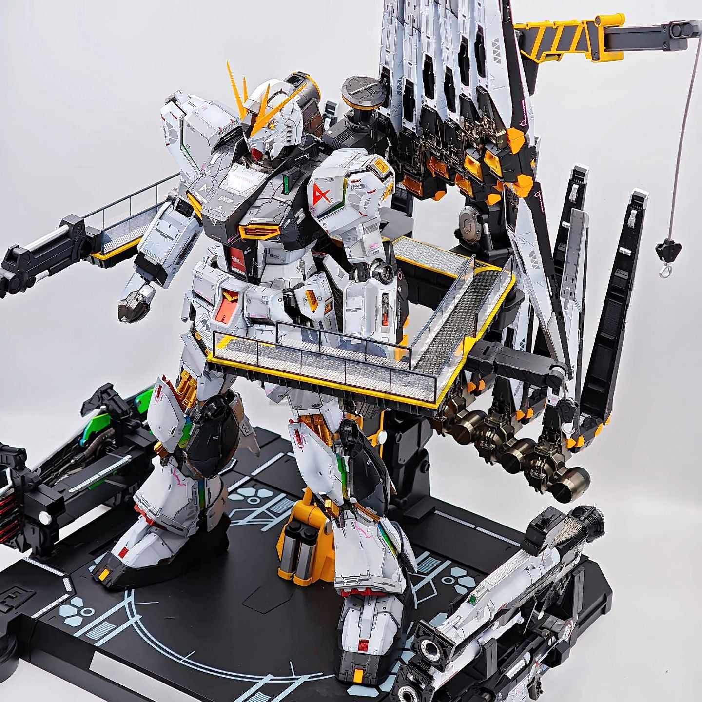 [Color customization] Daban 1/60 Metal Structure Nu (Shading /FF Painted color scheme) Model Kit