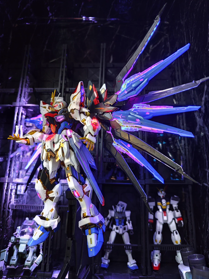 [Light/Color customization]Bandai/CHIMELONG 1/100 MGEX Strike Freedom Gundam Model Kit (Original color/Black Version) Light-up Assembled Version