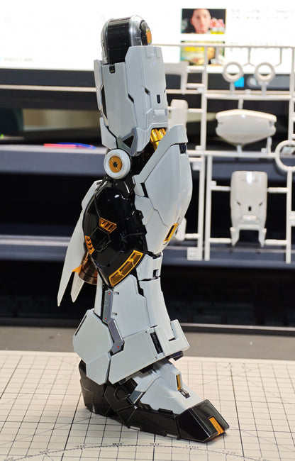 [Color customization] PG Unleashed 1/60 Nu Gundam (Electroplated color scheme) Model Kit