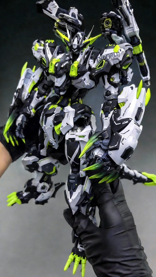 [Color customization] Infinity Nova RMD Fenrir 1/72 Scale (Green color scheme) Model Kit