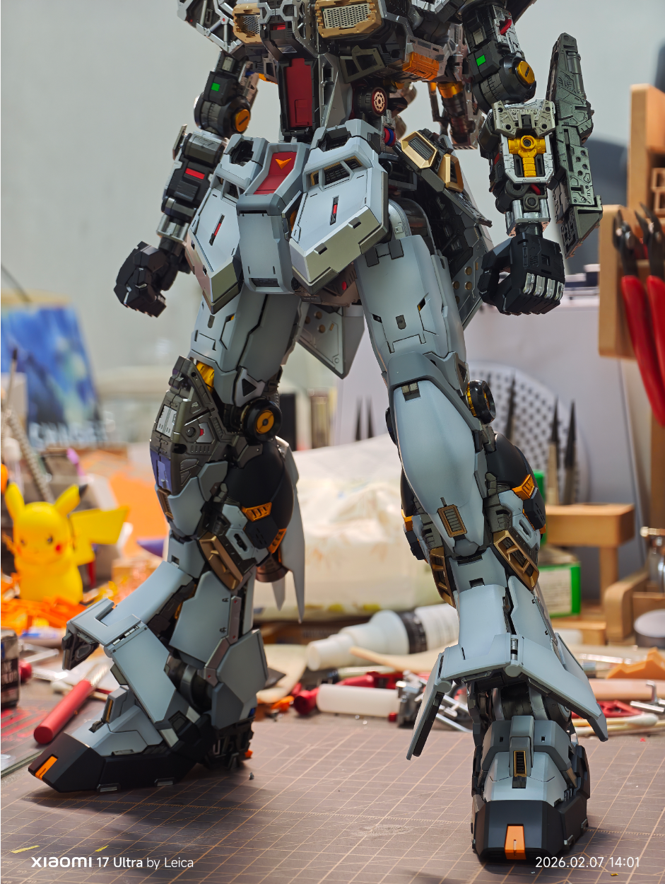 [Color customization] PG Unleashed 1/60 Nu Gundam (Shading color scheme) model kit