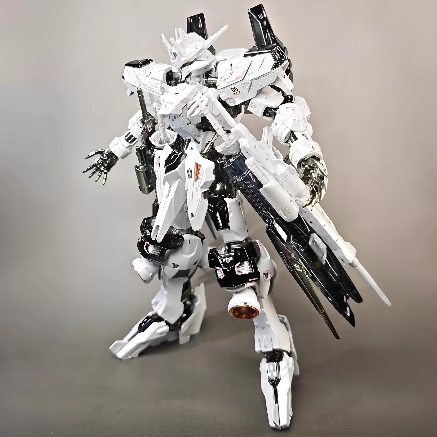 [Custom Electroplating] MG 1/100 ASW-G-XX Gundam Vidar (Titanium/Twilight Electroplated color scheme) Model Kit