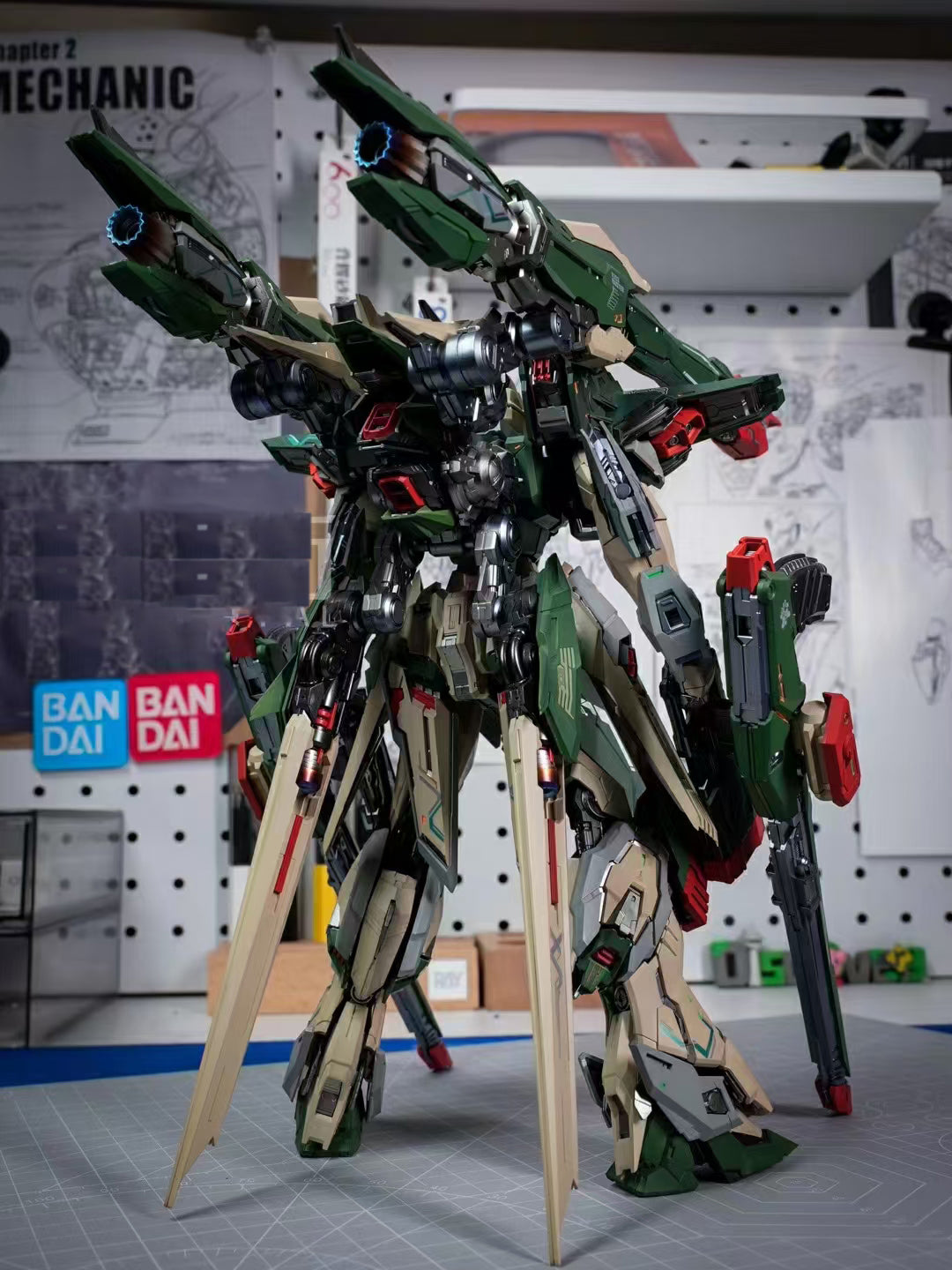 [Color customization] IN ERA+ 1/100  Ruling （Verde Buster color scheme） Model Kit