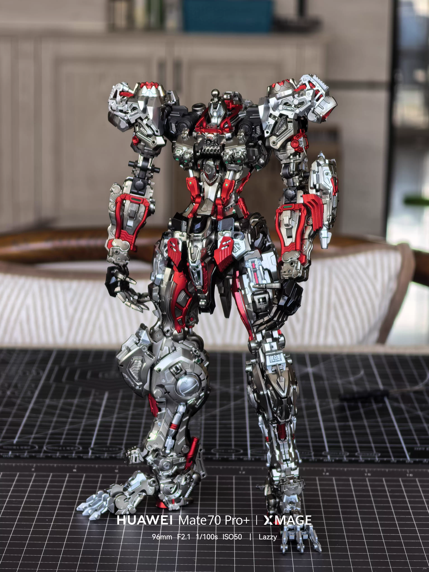 [Custom Electroplating] Infinity Nova RMD Fenrir 1/72 Scale (Dark 1 color scheme) Model Kit