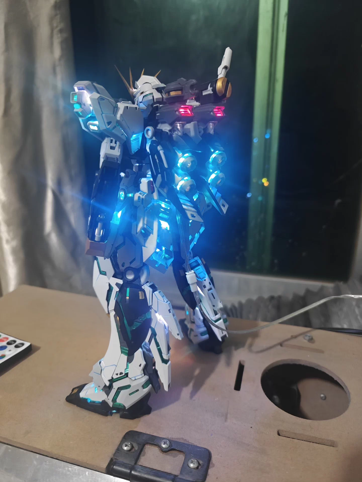 [Light/Color customization] Farmer Creation 1/100 GK Style Nu Model Kit  Light-up Assembled Version