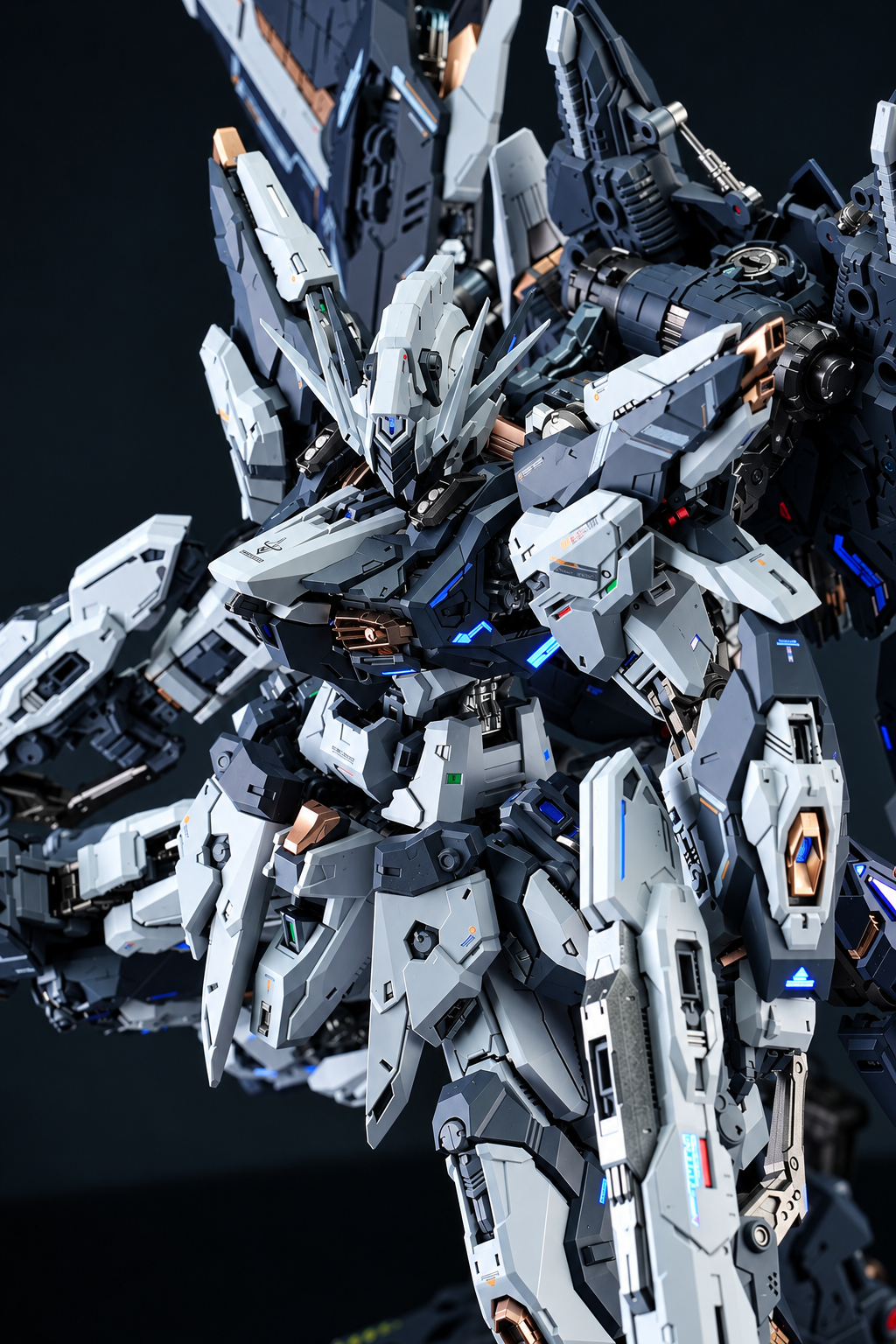 [Custom Painting] Vientiane Fusion - 02 - Meteor with Maintenance Base and Support Unit (Grey Color Scheme ) Model Kit