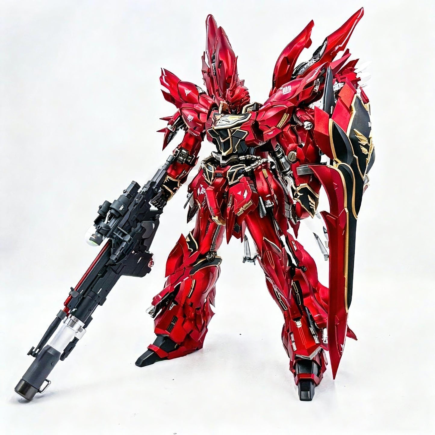[Color customization]Meteor Tech-01-Crimson Drei MG 1/100 GK Sinanju Model Kit（Matting red electroplating color scheme）Model Kit