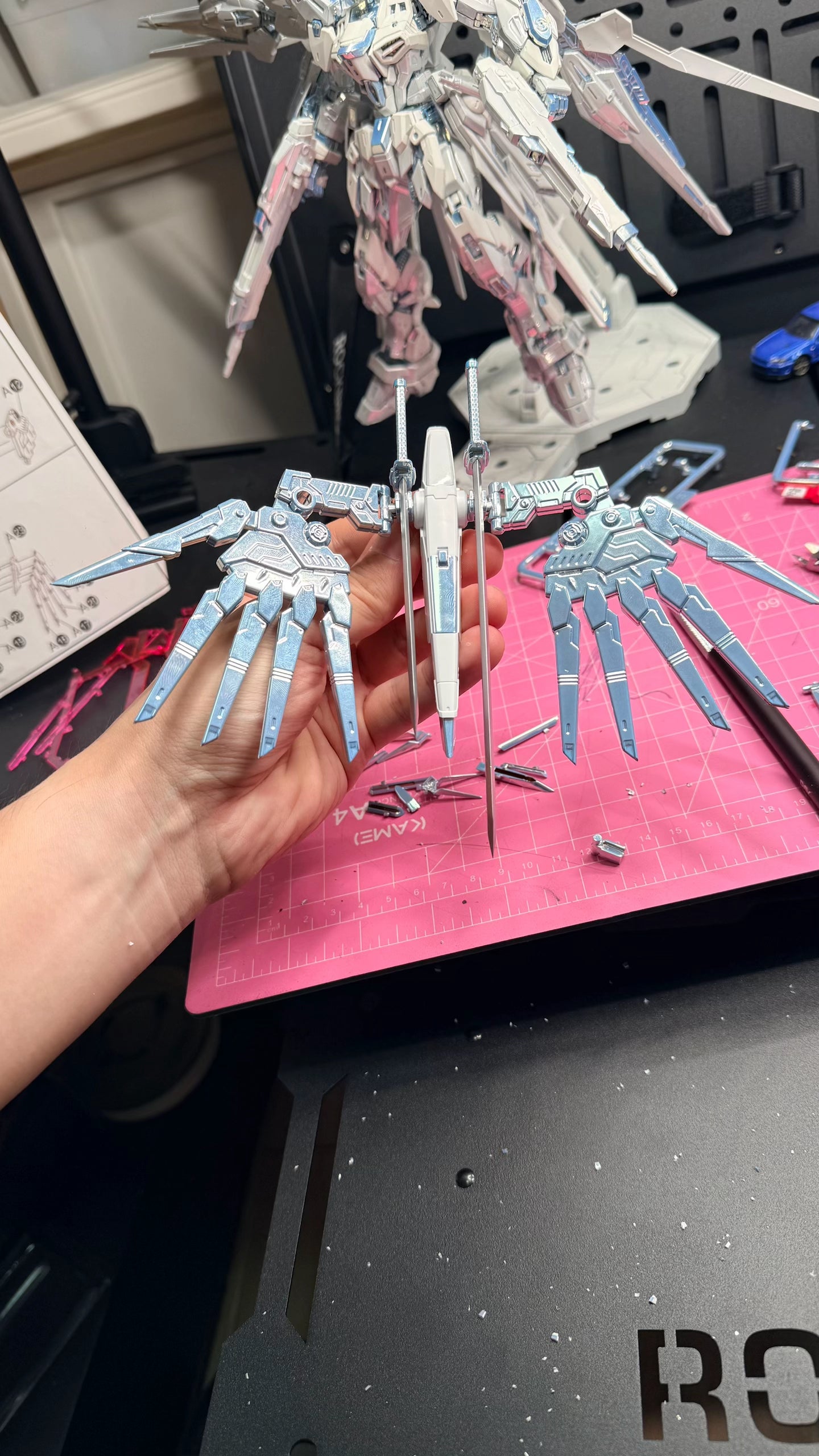 [Custom Electroplating] MGEX Mighty Strike Freedom Backpack (Twilight electroplated color scheme) Model Kit
