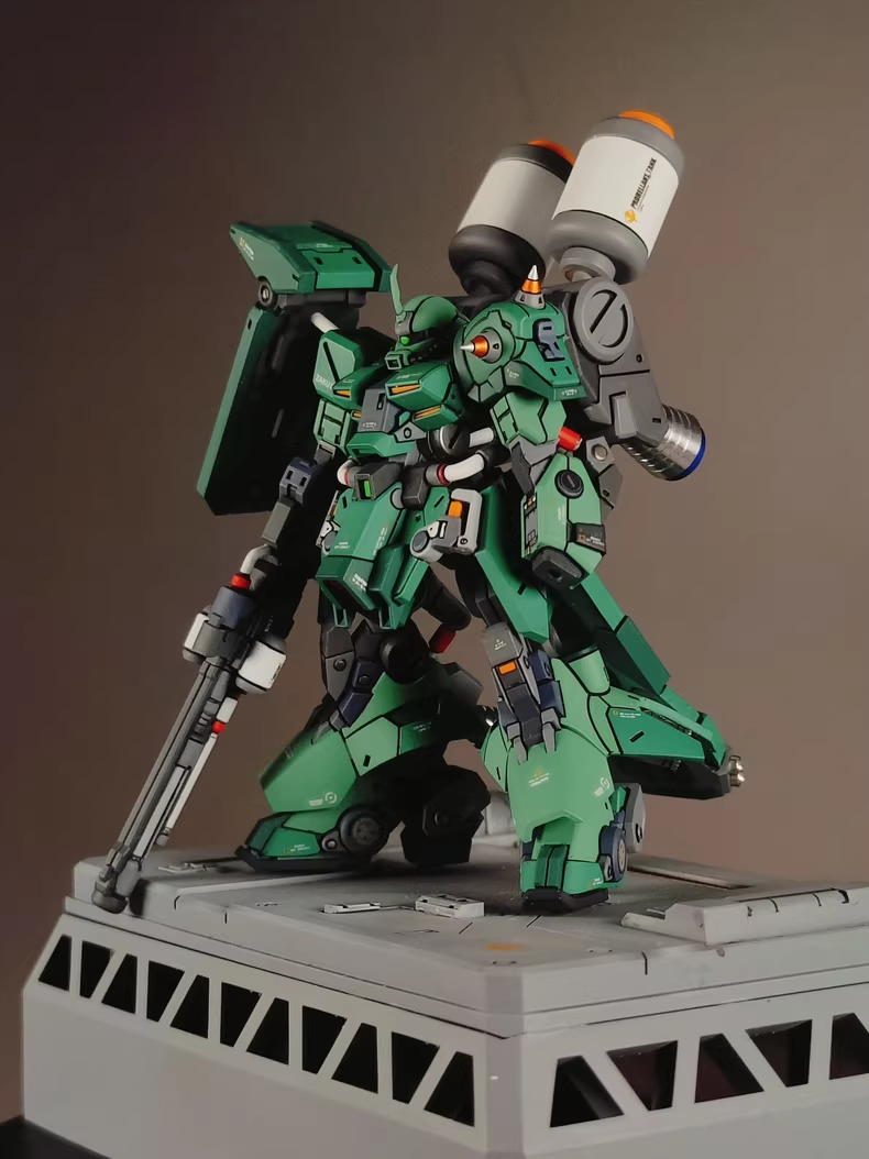 [Artifact Painted] ZakuⅢ painted(Red/Green) -airlift
