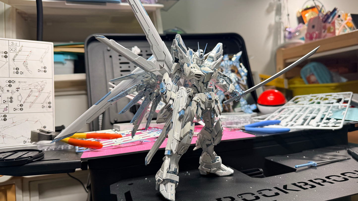 [Color customization] PER-ORDER MGEX strike freedom (Twilight Coating Studio plated version) Model Kit