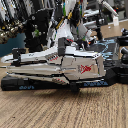 [Color customization] Daban 1/60 Metal Structure Nu (Titanium Electroplated color scheme) Model Kit