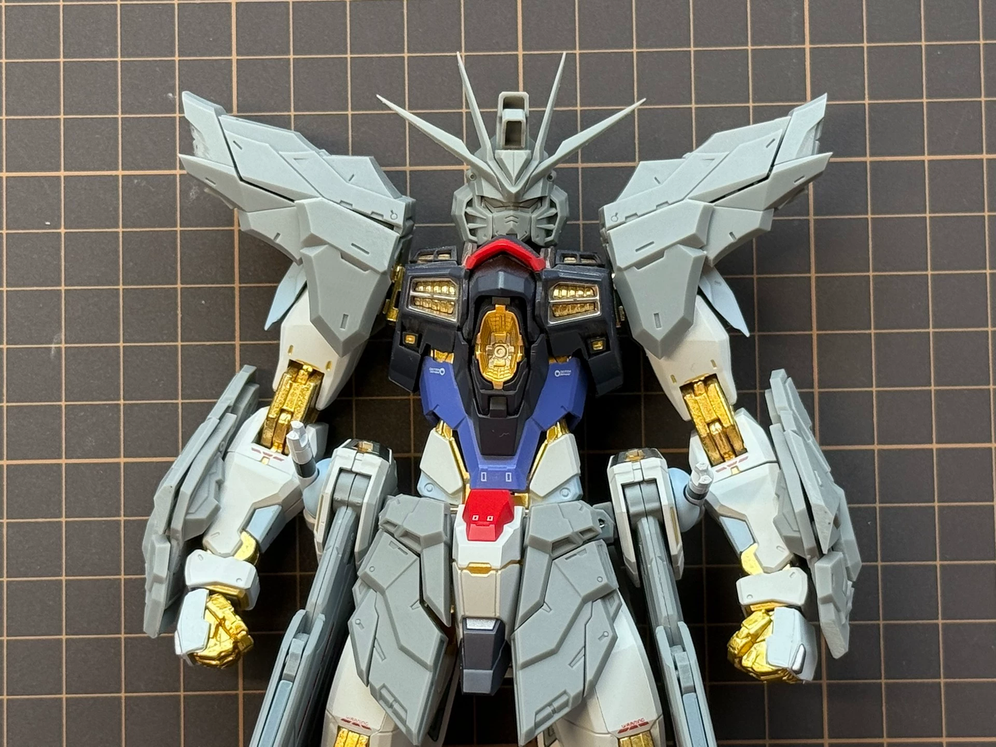 [3D printed pieces] PRE-ORDER 1/100 MIGHTY STRIKE FREEDOM GUNDAM Enhanced Conversion Kit