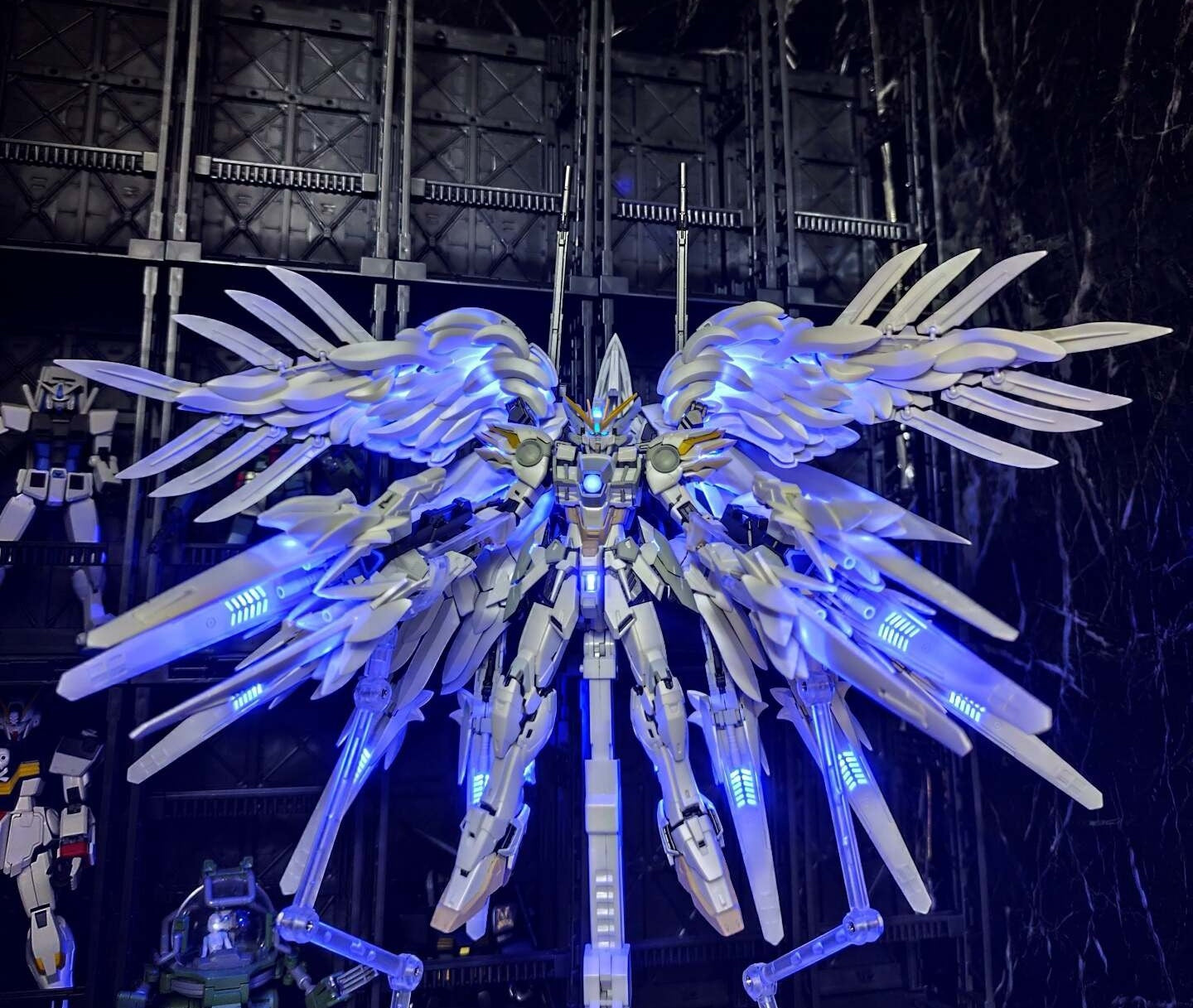 [Light/Color customization]Daban 1/100 8827 Fix MG XXXG-00YSW Wing Gundam Snow White Prelude Model Kit Light-up Assembled Version